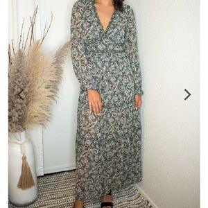 Long Sleeve Tiered Maxi Dress